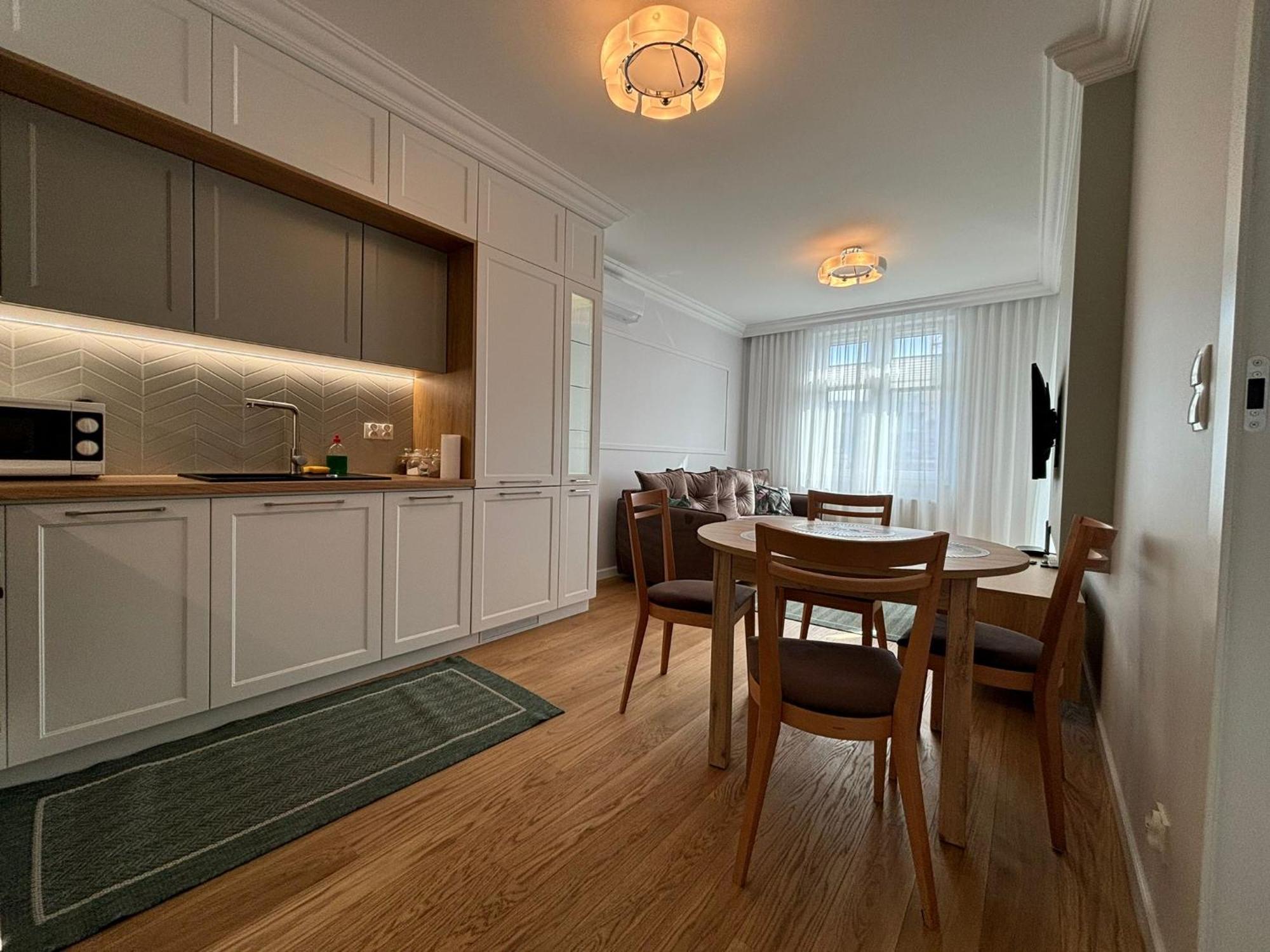Apartamenty W Centrum Bialegostoku Z Parkingiem W Garazu Podziemnym Białystok Esterno foto