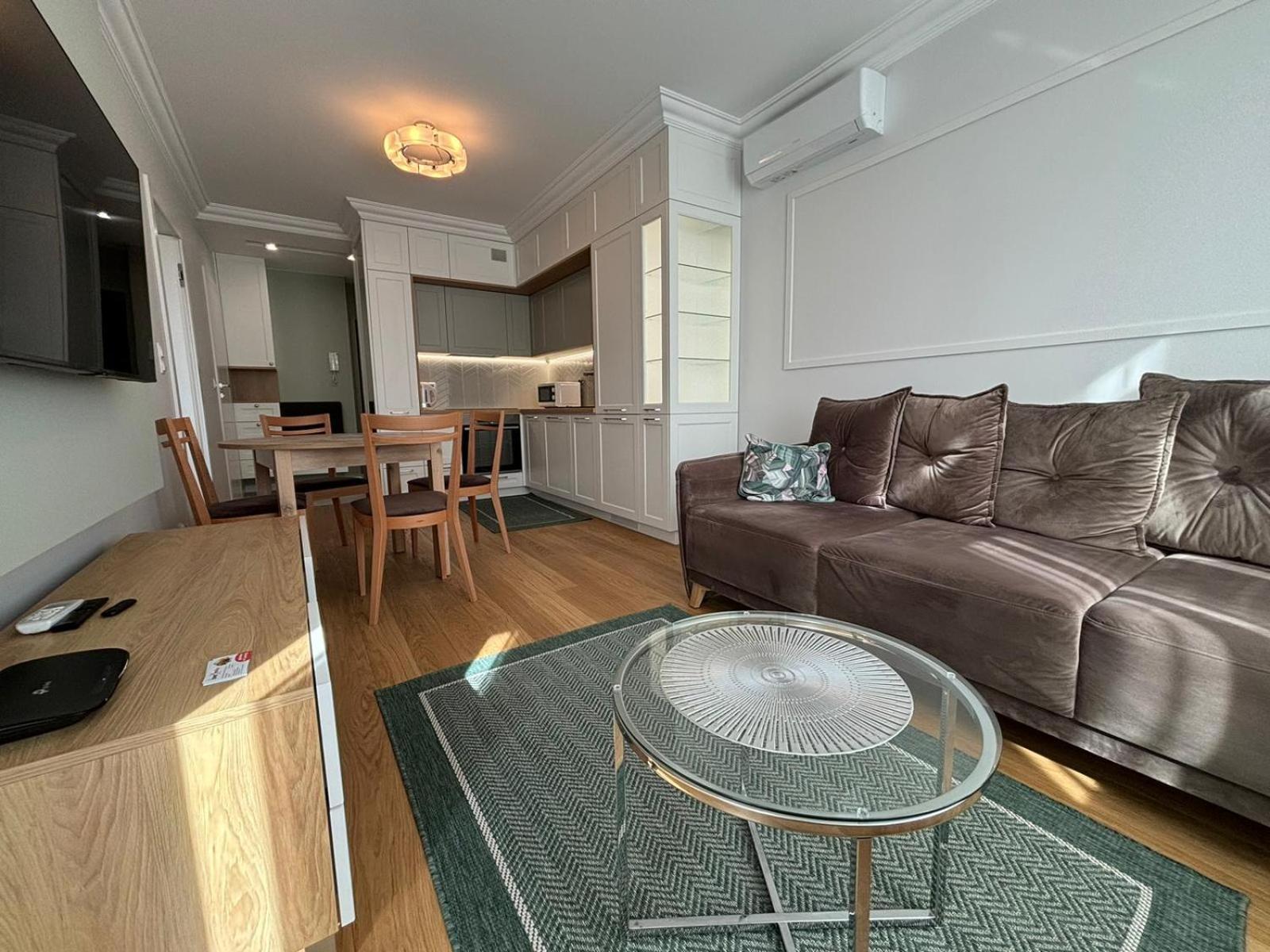 Apartamenty W Centrum Bialegostoku Z Parkingiem W Garazu Podziemnym Białystok Esterno foto