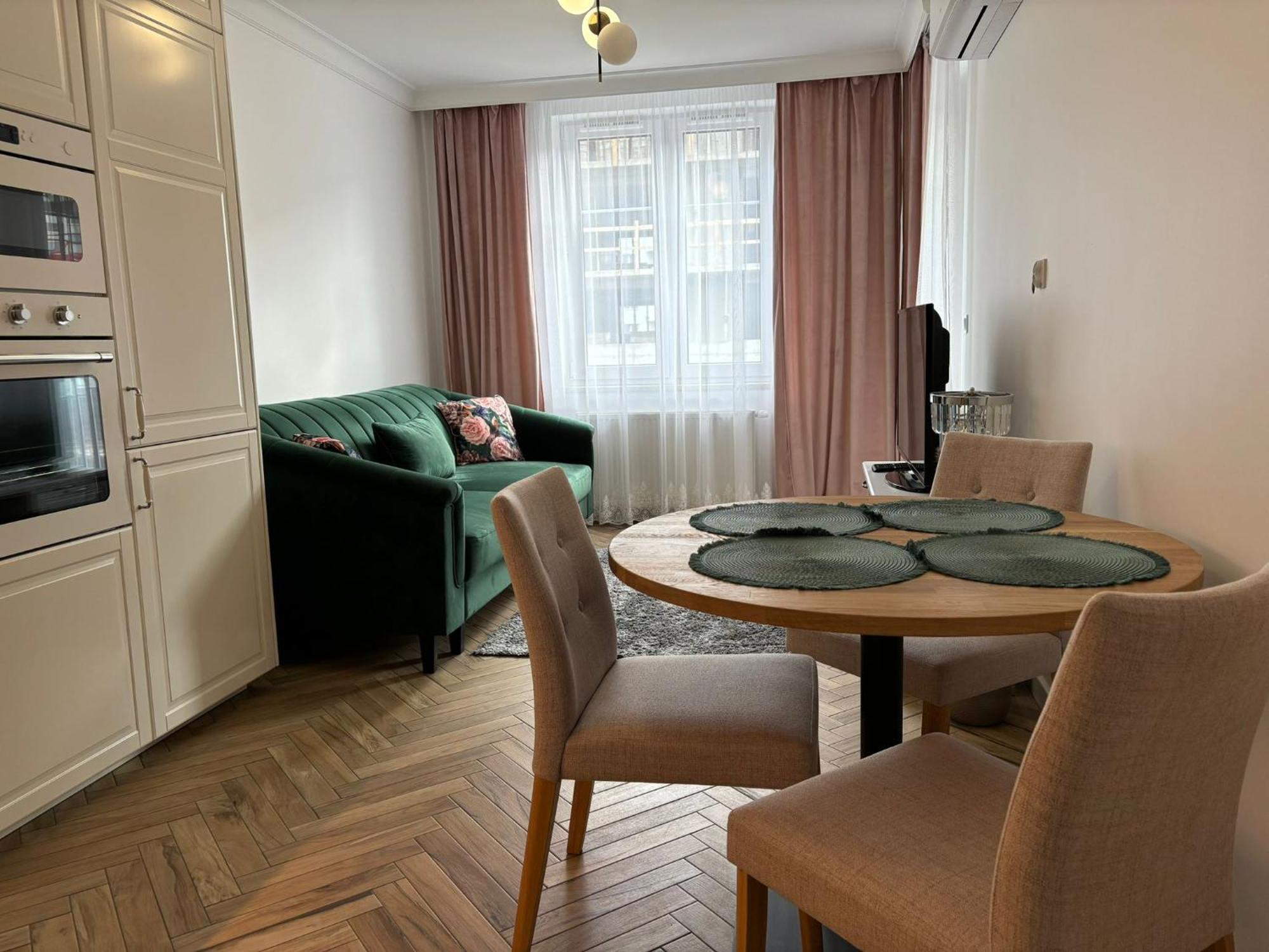 Apartamenty W Centrum Bialegostoku Z Parkingiem W Garazu Podziemnym Białystok Esterno foto